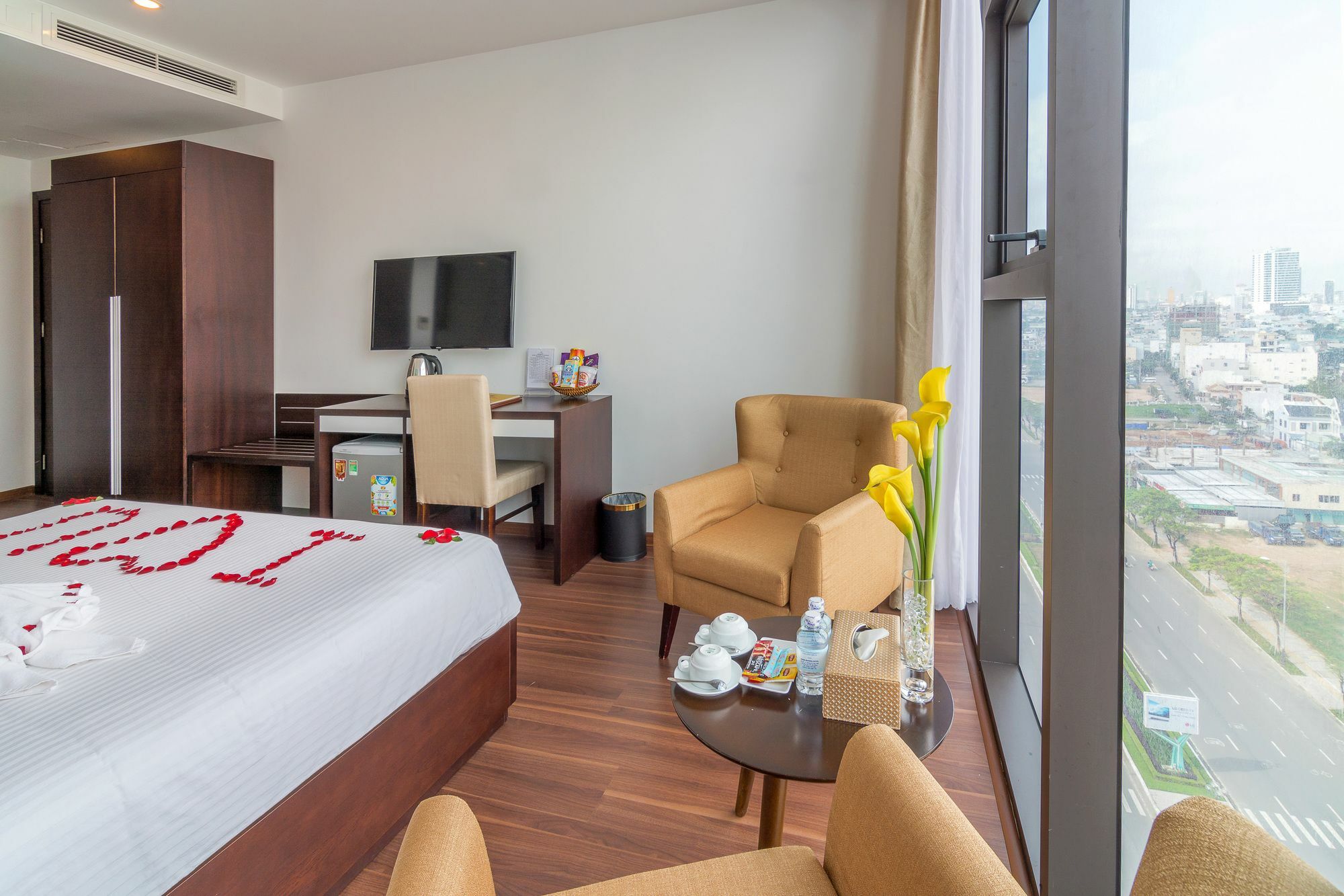 Dana Marina Boutique Hotel Da Nang Buitenkant foto